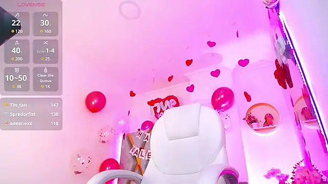 Aurora Brownn online show from 02-09-25, 09:47