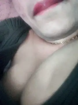 Snapshot of Haniya-143 chatting on 01-13-26, 11:15 Haniya-143 online show from 01-13-26, 11:15