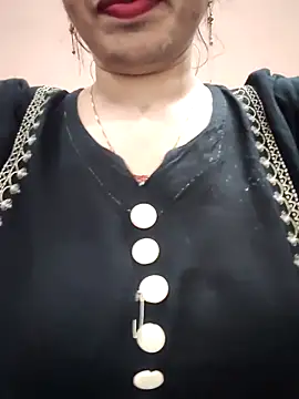 Snapshot of Haniya-143 chatting on 02-21-26, 07:37 Haniya-143 online show from 02-21-26, 07:37