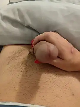 Snapshot of ariel-rick chatting on 10-25-25, 01:13 ariel-rick online show from 10-25-25, 01:13