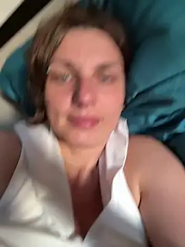 Magic  smile online show from 06-17-26, 03:13