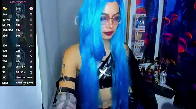 Snapshot of _sakae_ chatting on 12-28-24, 11:16  sakae  online show from 12-28-24, 11:16