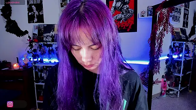 Snapshot of _sakae_ chatting on 10-05-25, 09:18  sakae  online show from 10-05-25, 09:18