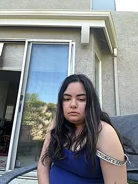 Snapshot of littlemissbabycakes chatting on 03-15-26, 08:15 littlemissbabycakes online show from 03-15-26, 08:15