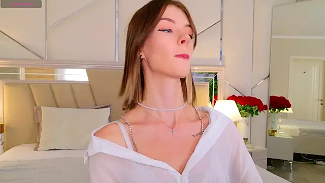 MeganMour online show from 10-20-25, 05:24