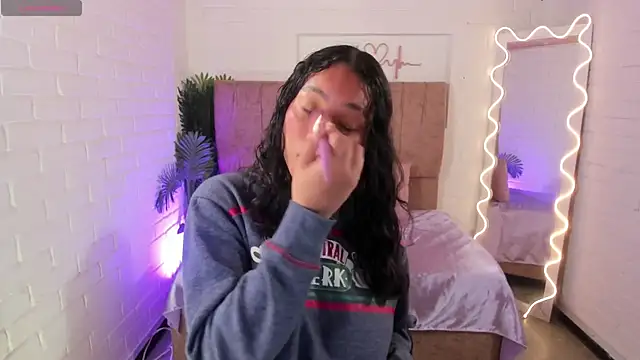 penelope tay1 online show from 11-07-25, 03:28