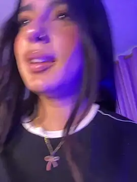 Snapshot of Emily-14 chatting on 12-30-24, 08:32 Emily-14 online show from 12-30-24, 08:32