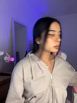 Snapshot of Emily-14 chatting on 09-16-25, 02:23 Emily-14 online show from 09-16-25, 02:23