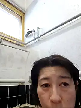 morikawa sayaka online show from 02-13-25, 09:49