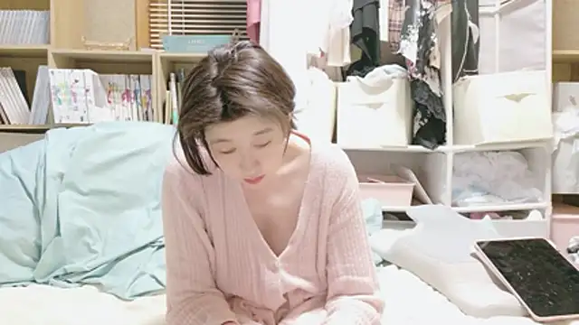 morikawa sayaka online show from 05-15-26, 12:45