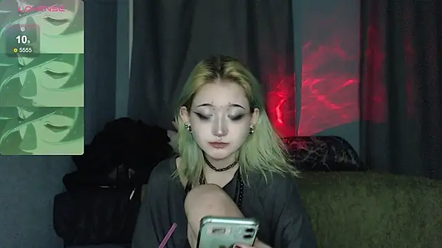 Snapshot of Milten-Trish chatting on 03-02-26, 02:36 Milten-Trish online show from 03-02-26, 02:36