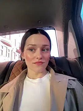 Mia Mia M online show from 04-09-26, 01:38