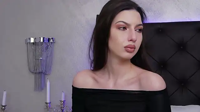 Snapshot of SkylerSpark chatting on 02-15-25, 08:11 SkylerSpark online show from 02-15-25, 08:11