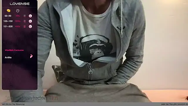 Snapshot of Sash_Ge chatting on 01-20-25, 10:37 Sash Ge online show from 01-20-25, 10:37