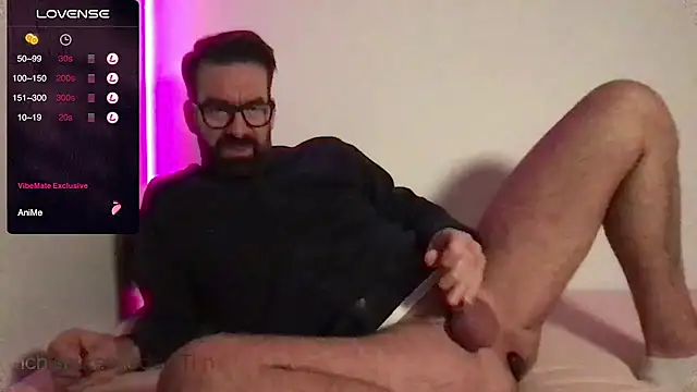 Snapshot of Sash_Ge chatting on 03-05-25, 09:59 Sash Ge online show from 03-05-25, 09:59