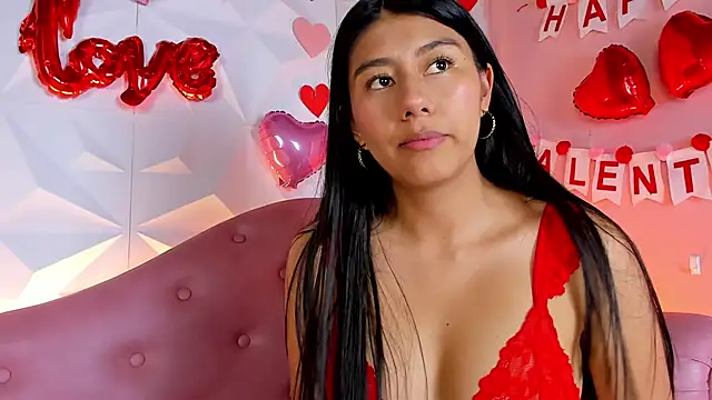 Snapshot of CarlaAlvez chatting on 02-13-25, 10:43 CarlaAlvez online show from 02-13-25, 10:43