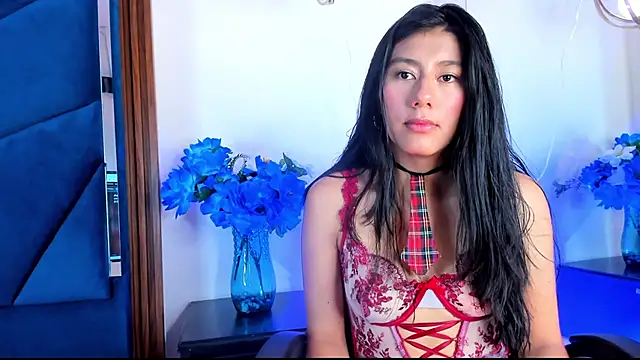 Snapshot of CarlaAlvez chatting on 12-20-25, 02:13 CarlaAlvez online show from 12-20-25, 02:13