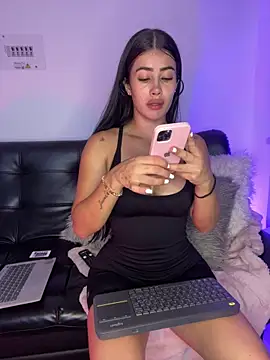 Sweet and caramel online show from 01-30-25, 05:28