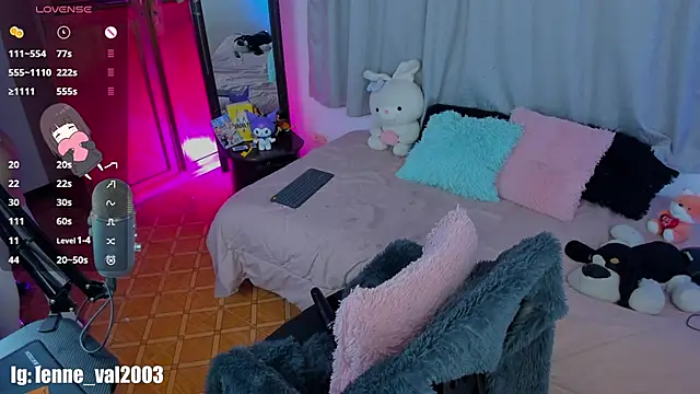 Lenneval1 online show from 03-01-25, 03:10