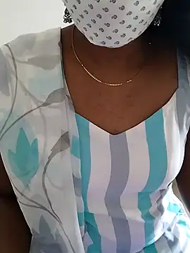 Snapshot of Telugu_magic_07 chatting on 01-23-25, 05:13 Telugu magic 07 online show from 01-23-25, 05:13