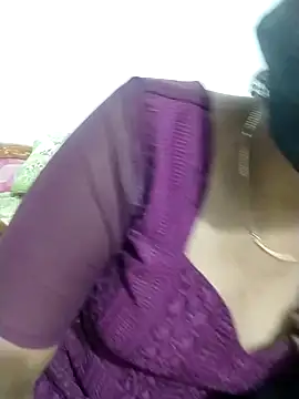 Snapshot of Telugu_magic_07 chatting on 02-23-25, 04:35 Telugu magic 07 online show from 02-23-25, 04:35