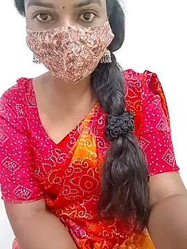 Snapshot of Telugu_magic_07 chatting on 10-25-25, 07:27 Telugu magic 07 online show from 10-25-25, 07:27