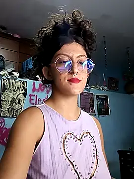 Snapshot of LoveElectra chatting on 10-07-25, 10:51 LoveElectra online show from 10-07-25, 10:51