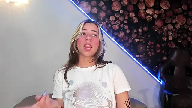 ArtemisaBlake online show from 03-06-25, 04:38