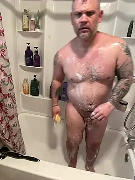 TwoFarty240 online show from 04-29-26, 03:27