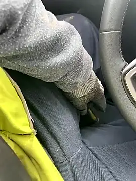 Snapshot of foxxycock chatting on 02-07-25, 08:31 foxxycock online show from 02-07-25, 08:31