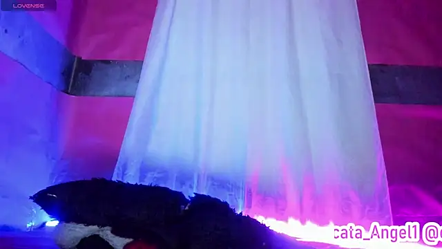 Snapshot of Cata-angel chatting on 03-16-25, 06:42 Cata-angel online show from 03-16-25, 06:42