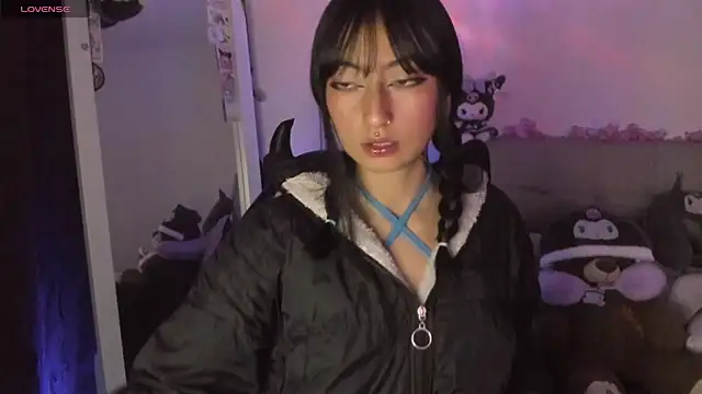 Any Roussee online show from 04-23-26, 02:13