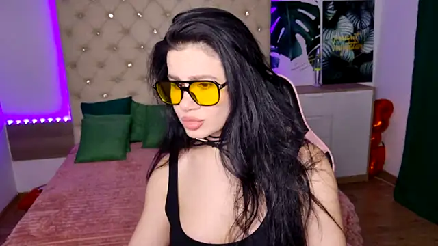 KattieSims online show from 02-21-25, 06:48