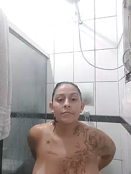 baixinhaloira online show from 12-13-24, 11:50