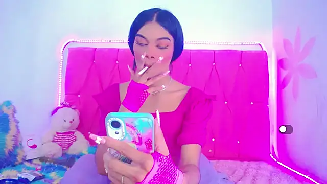 Theylor Rouse online show from 02-09-25, 10:42