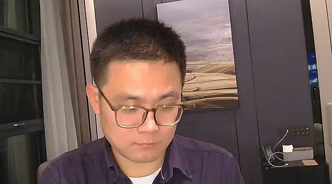 866532 online show from 03-19-25, 01:29