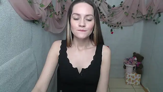 Lina Star S online show from 01-10-25, 06:42