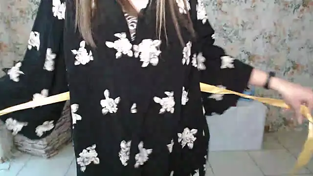 Lina Star S online show from 02-04-25, 10:21