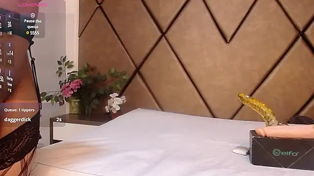 LunitaDiva online show from 02-06-25, 03:20