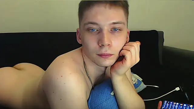 Snapshot of __sugarrebit chatting on 01-15-25, 12:36   sugarrebit online show from 01-15-25, 12:36