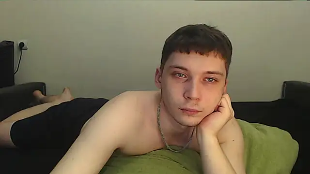 Snapshot of __sugarrebit chatting on 01-28-25, 07:21   sugarrebit online show from 01-28-25, 07:21