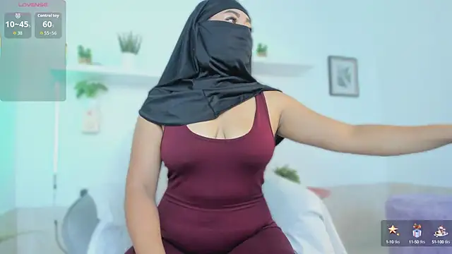 Snapshot of jazmin_anbar chatting on 09-15-25, 05:57 jazmin anbar online show from 09-15-25, 05:57