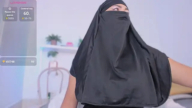 Snapshot of jazmin_anbar chatting on 10-15-25, 07:03 jazmin anbar online show from 10-15-25, 07:03