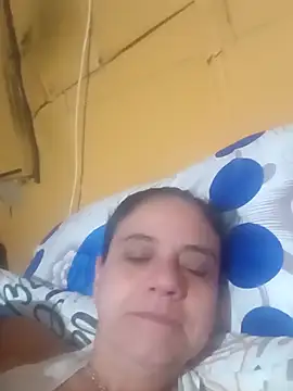 Snapshot of sasi_luna chatting on 10-03-25, 10:45 sasi luna online show from 10-03-25, 10:45