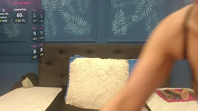 Snapshot of sasi_luna chatting on 10-09-25, 01:42 sasi luna online show from 10-09-25, 01:42