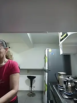 sasi luna online show from 02-24-26, 02:04