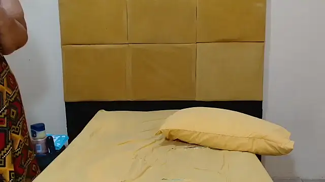 Bbw255 online show from 10-19-25, 07:47