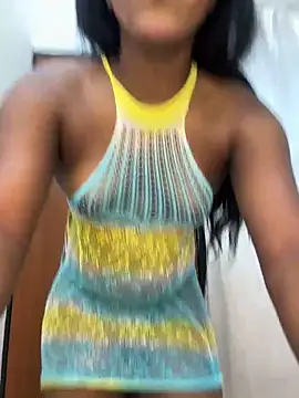 Snapshot of CamilosaOrtega chatting on 11-29-25, 12:41 CamilosaOrtega online show from 11-29-25, 12:41