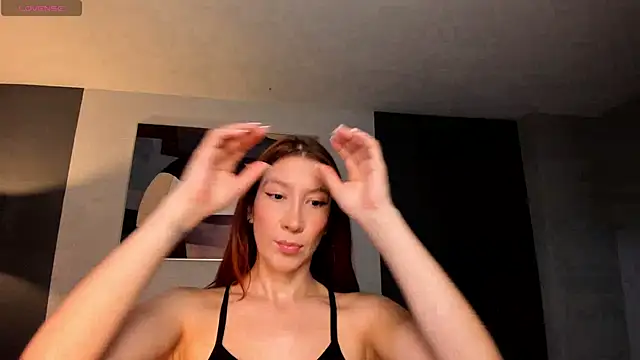 Snapshot of MiaFarrell_ chatting on 02-15-25, 11:17 MiaFarrell online show from 02-15-25, 11:17