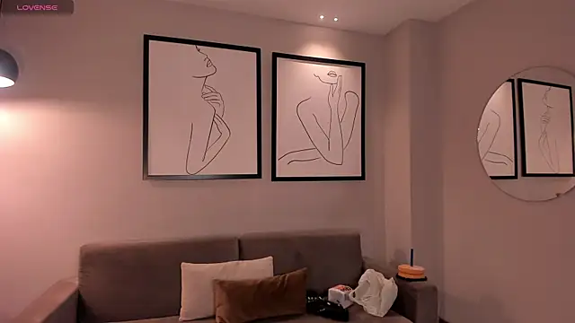 Snapshot of MiaFarrell_ chatting on 11-07-25, 05:57 MiaFarrell online show from 11-07-25, 05:57